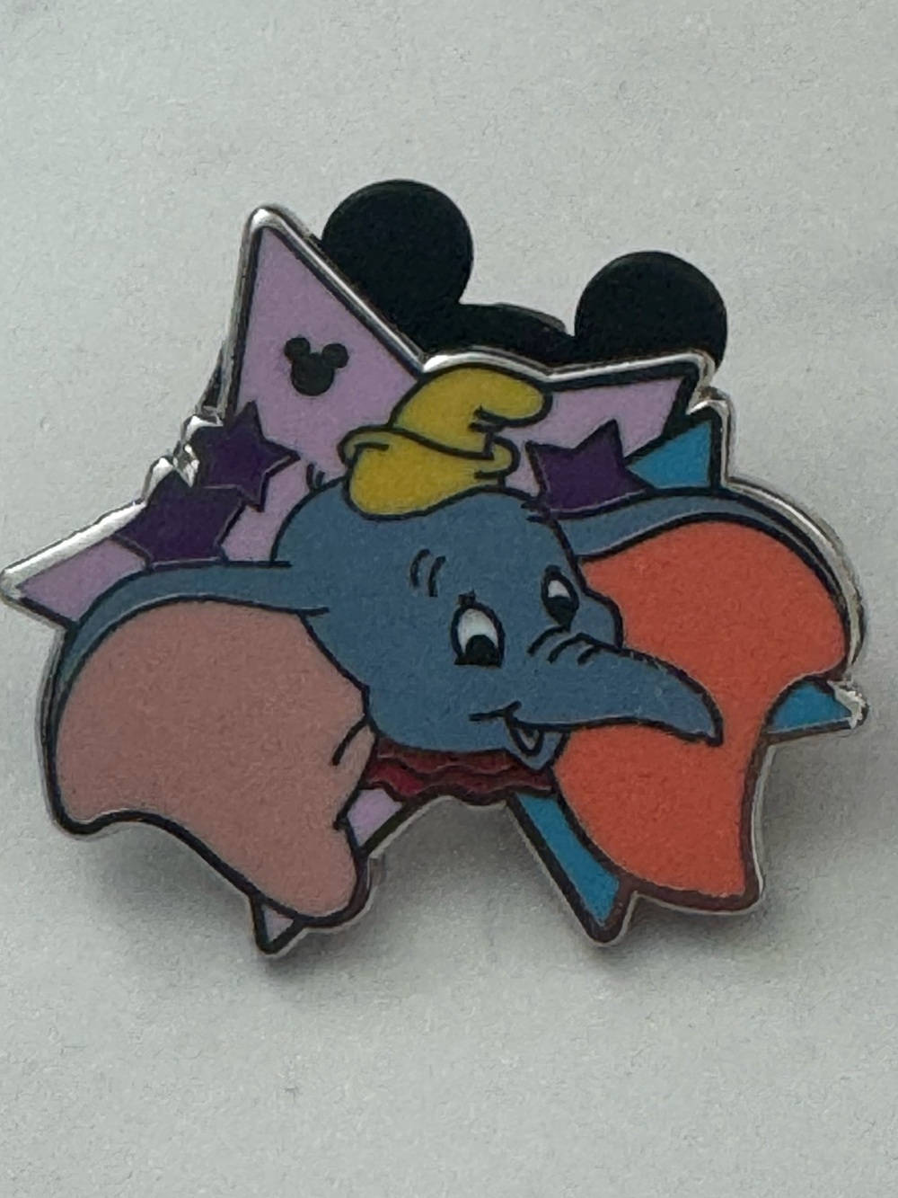 5/$25 Disney Dumbo Stars Pin